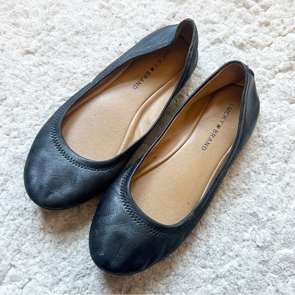 Lucky Brand Solid Black Leather Erin BALLET FLAT SZ 8 - Picture 1 of 10
